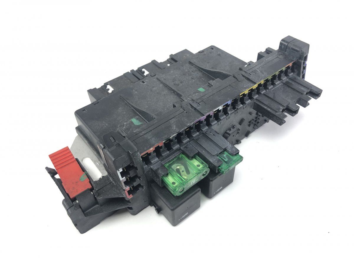 05045139 05045135 05045131 Fuse box MERCEDES-BENZ SL-CLASS (R230) (2001-2012)