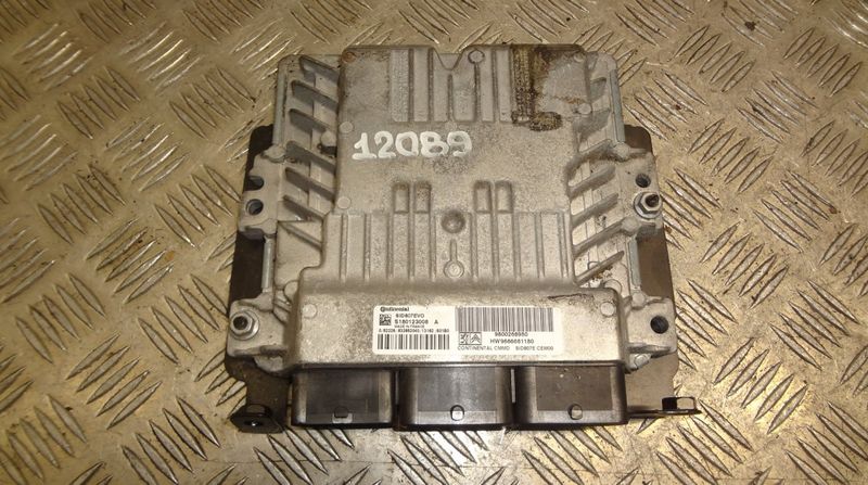 Engine Control Unit / module (ECU) PEUGEOT 3008 I (T84) (2009-2016)