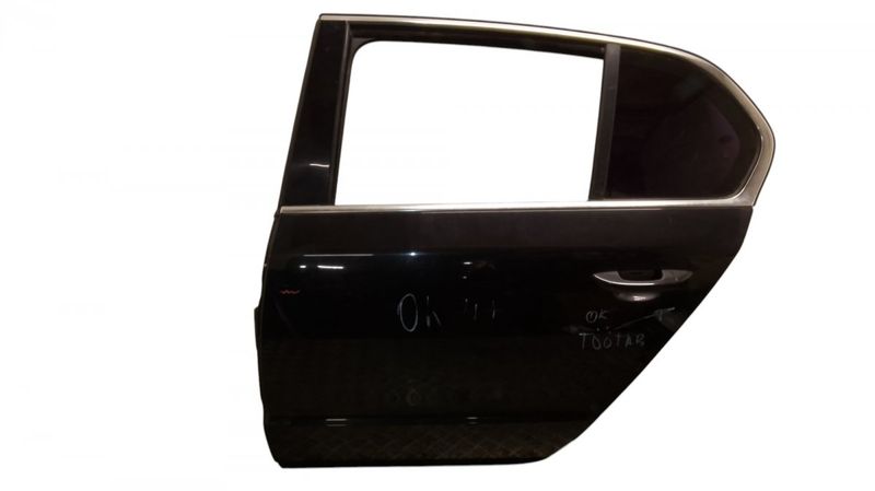 3T9833055 Door Rear  Left SKODA SUPERB II (3T4, 3T5) (2008-2015)