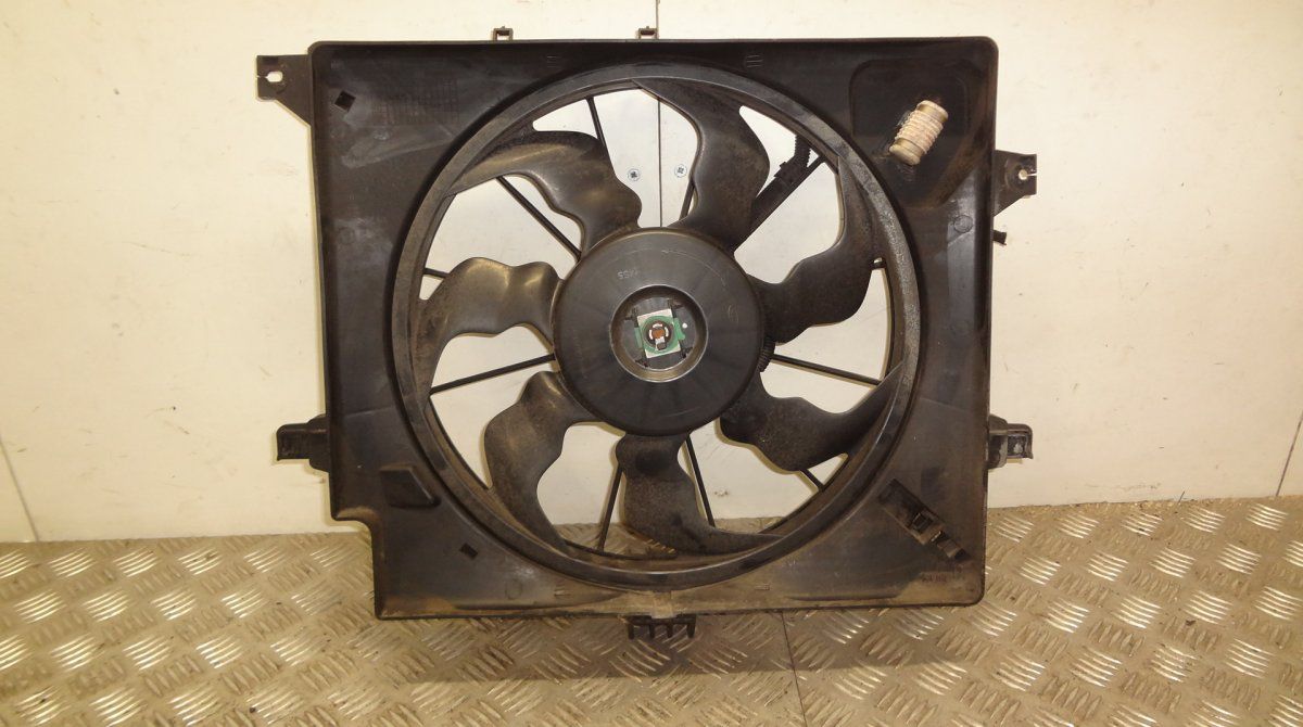 25380A5800 Radiator Fan Electric KIA CEE'D II (JD) (2012-2018)