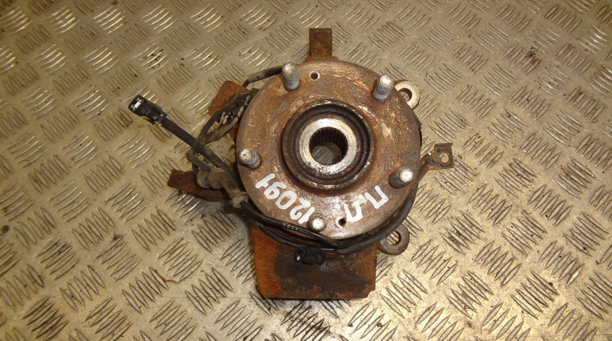 Wheel bearing housing front right KIA CEE'D II (JD) (2012-2018)