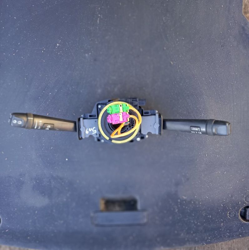 30710947 31268570 31268566 Wiper Switch VOLVO XC90 I (2002-2014)