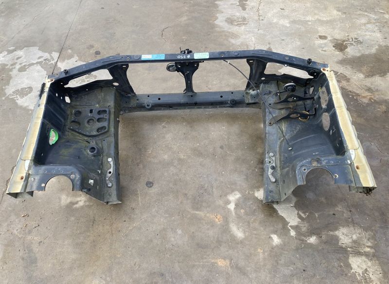 53060FC000 53020FC000 53030FC000 53040FC000 53061FC000 53030FC010 53020FC010 Front panel SUBARU FORESTER (SF) (1997-2002)