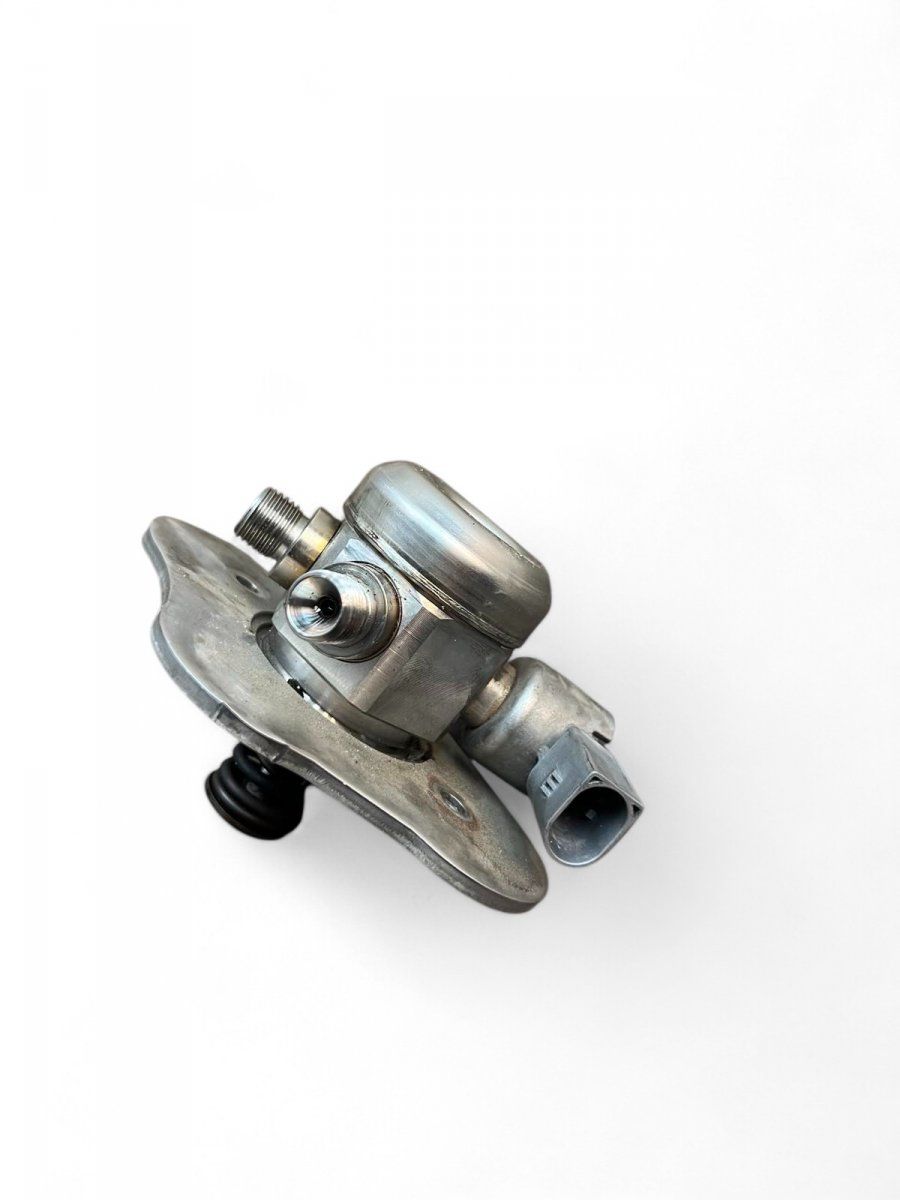 13517562473 7562473 High pressure pump, petrol BMW 1 (E81, E82, E87, E88) (2003-2013)