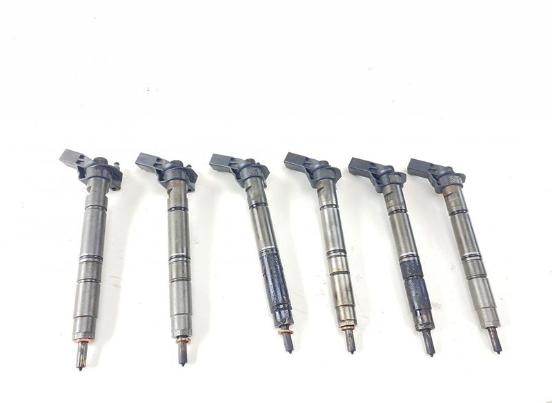 0445117076 0445117021 0445117022 0986435413 Fuel injector set PORSCHE CAYENNE II (2010-2017)