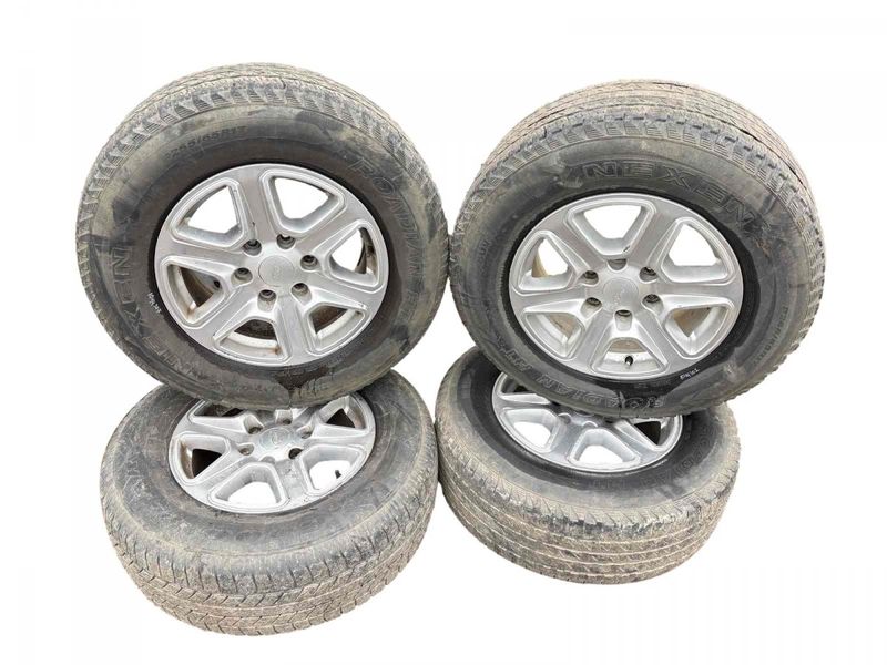 1737242 Rim set With Tyres 4 pcs FORD RANGER III (TKE, PX) (2011-2023)