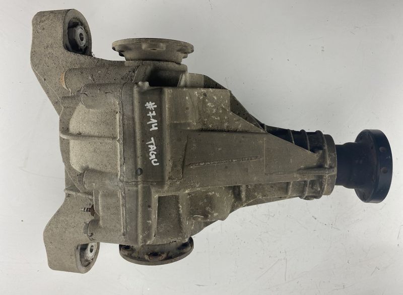 0AB525015Q Rear axle differential VW TOUAREG I (7L) (2002-2010)