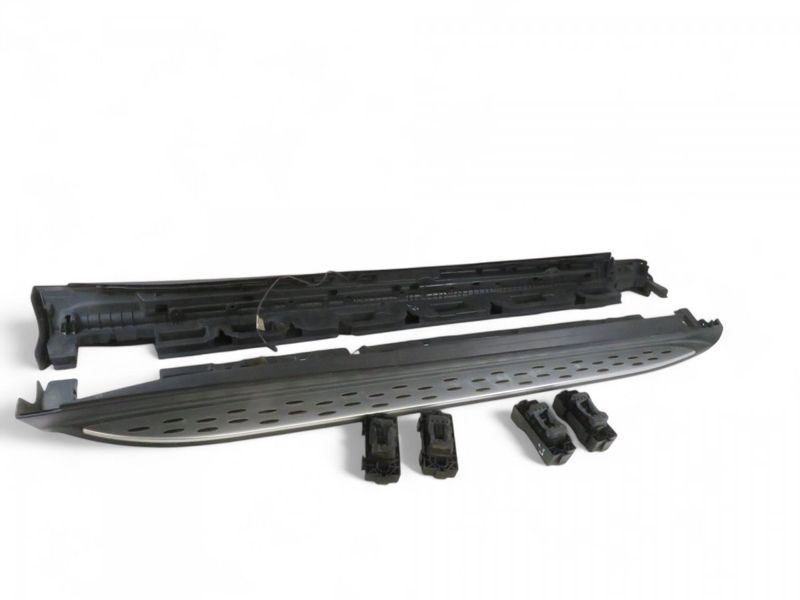 A1666900075 A1666900675 A1666900010 A1666980025 A1666900334 A1666900334 A1666900134 Foot step set MERCEDES-BENZ GL-CLASS (X166) (2012-2019)