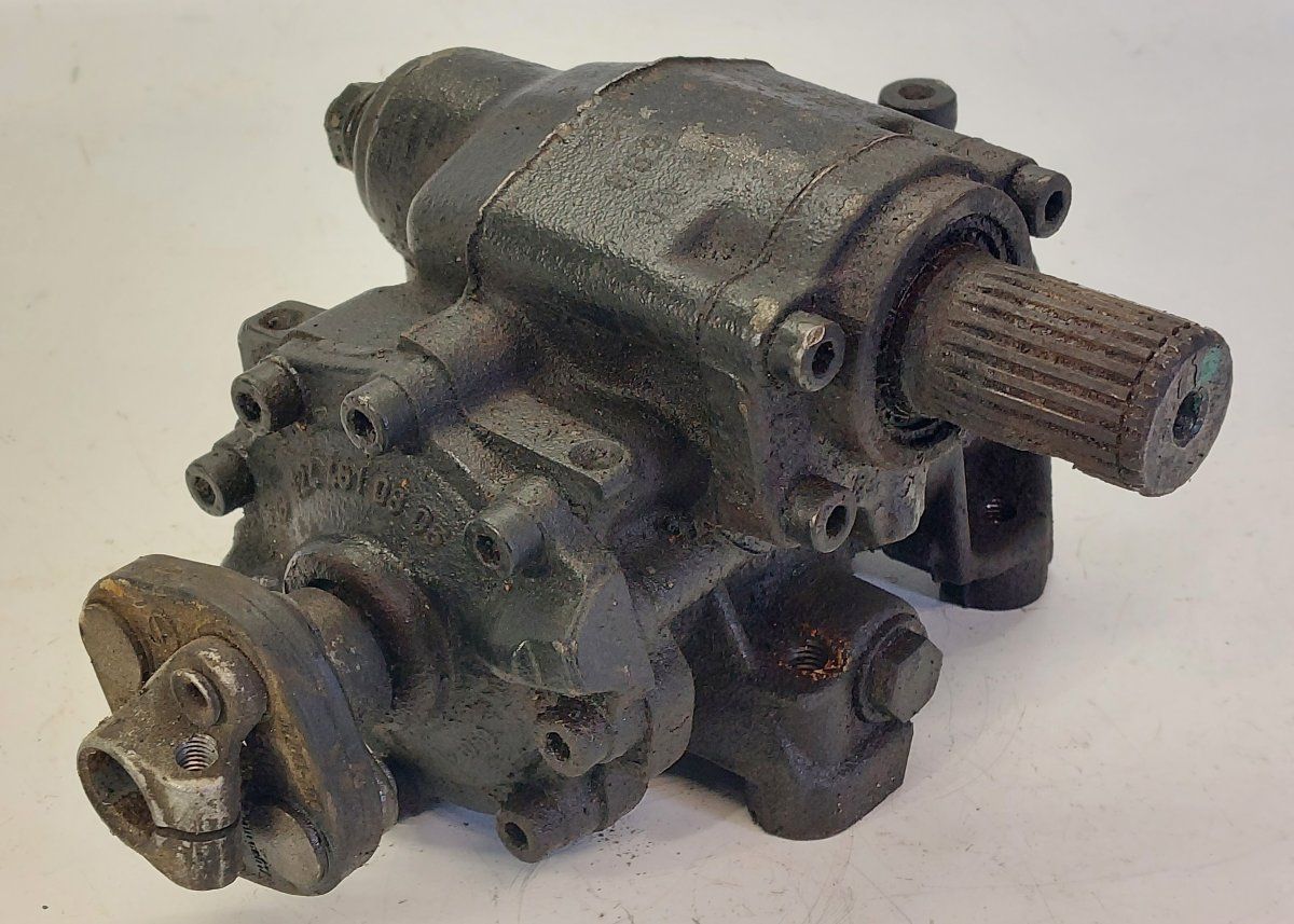 A2024610601 2024610601 Steering rack MERCEDES-BENZ CLK (C208) (1997-2002)