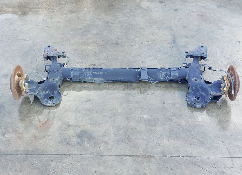 1607197180 Rear axle Beam PEUGEOT 2008 I (A94) (2013-2019)