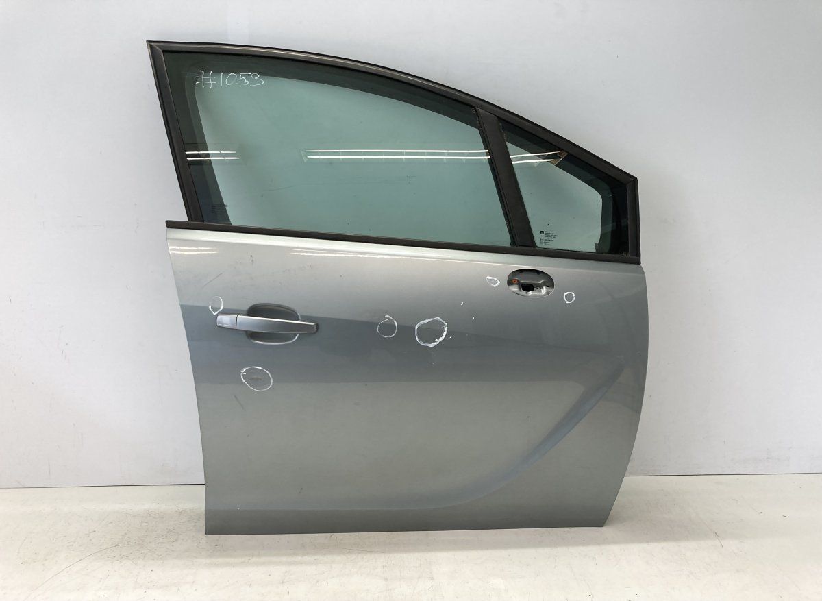 13309252 Door Front Right OPEL MERIVA B (2010-2017)