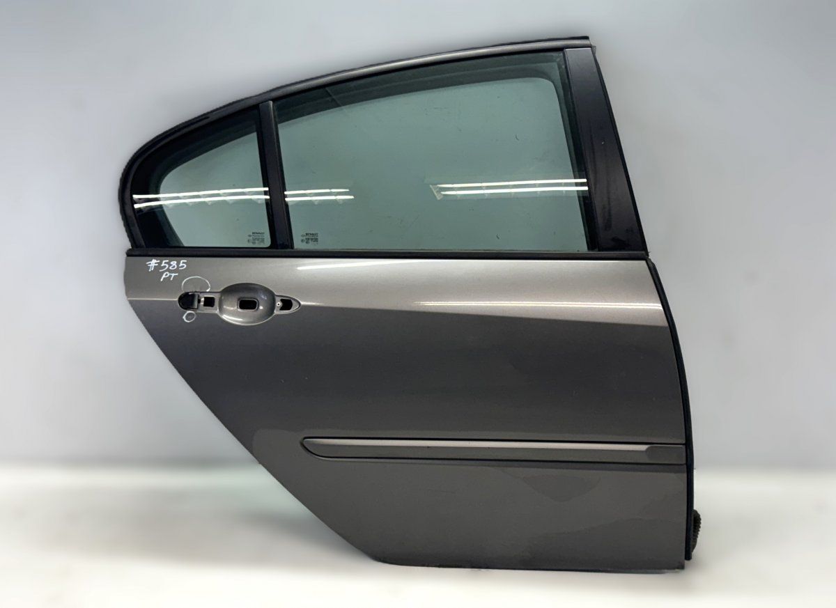 821000022R Door Rear Right RENAULT LAGUNA III (2007-2015)