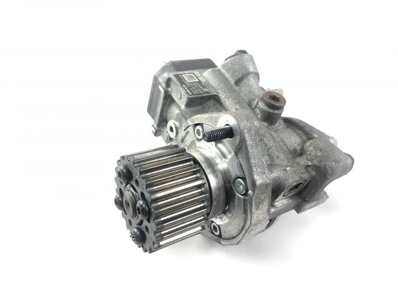 VEA132360020AAB VEA13-2360020-AAB Fuel injection pump, diesel VOLVO V70 III (BW) (2007-2016)