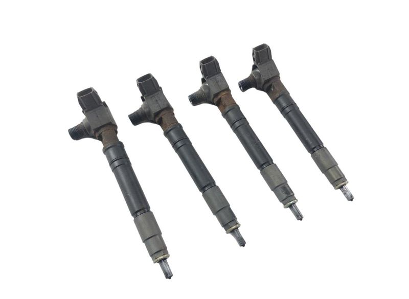 2367009430 Fuel injector set TOYOTA HILUX VIII (AN110, AN120, AN130) (2015-)