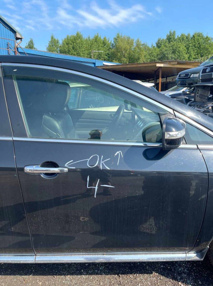 EG2158031A Door Front Right MAZDA CX-7 (ER) (2006-2014)