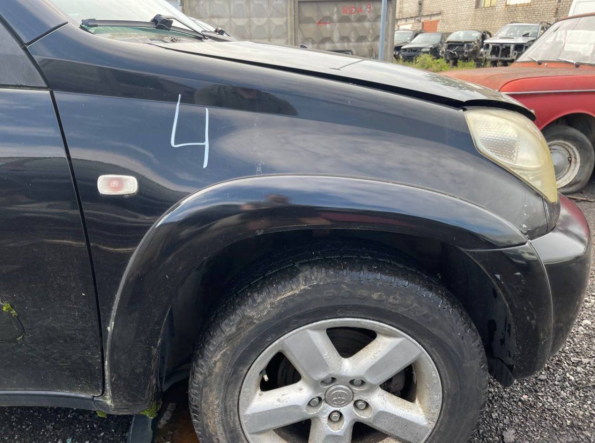 Fender Front Right TOYOTA RAV 4 II (XA20) (2000-2005)