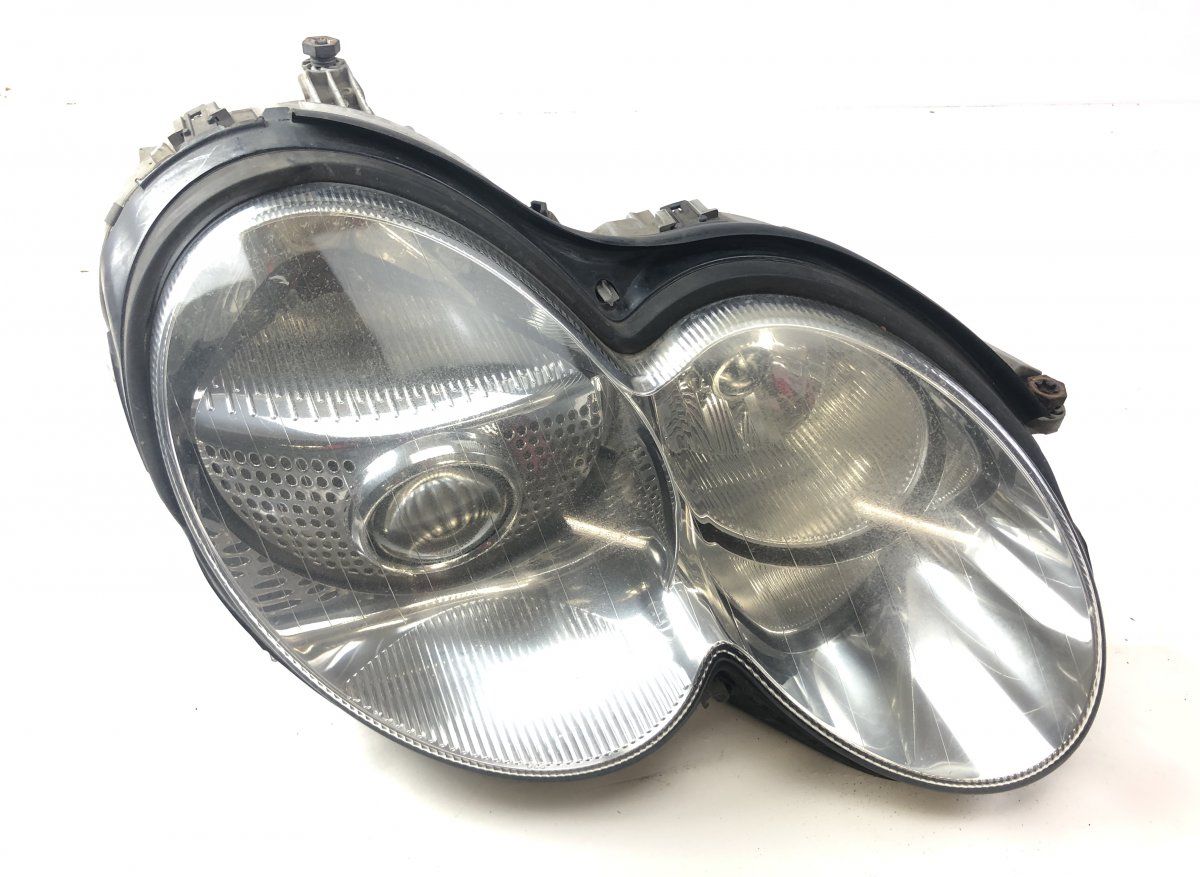 0301176476 Headlight right MERCEDES-BENZ SL-CLASS (R230) (2001-2012)