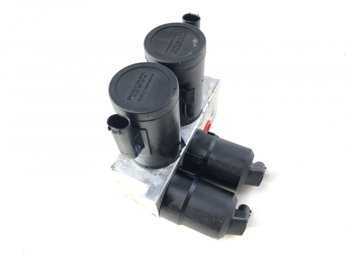 A2203200358 A2203201258 Air suspension / self-levelling suspension, other MERCEDES-BENZ SL-CLASS (R230) (2001-2012)