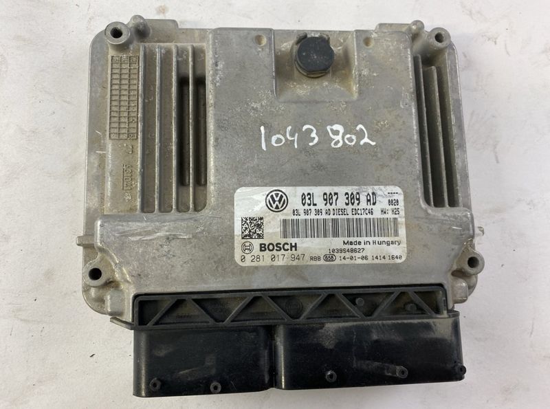 0281017947 Engine Control Unit / module (ECU) VW CADDY III (2K) (2004-2015)