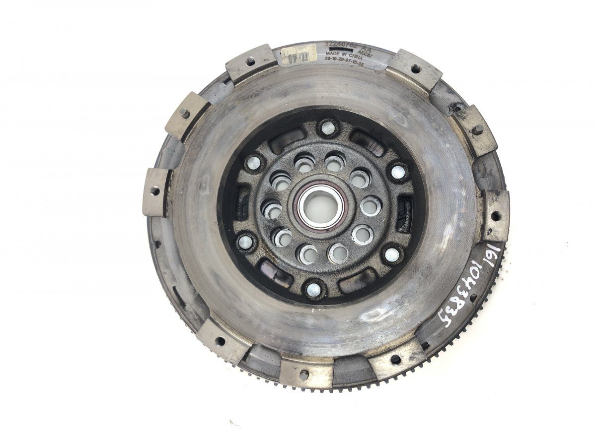 32240762 Flywheel VOLVO XC40 / EX40 / EC40 (536, 539) (2017-)