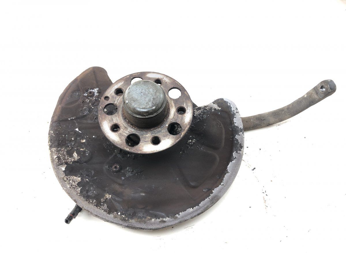 A2113306520 Wheel bearing housing front right MERCEDES-BENZ SL-CLASS (R230) (2001-2012)