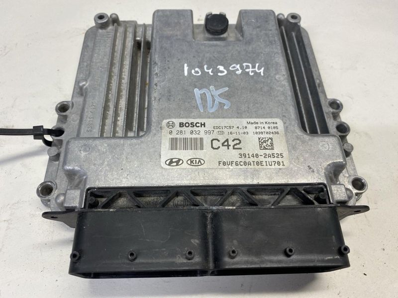 0281032997 Engine Control Unit / module (ECU) HYUNDAI i40 (VF) (2011-2019)