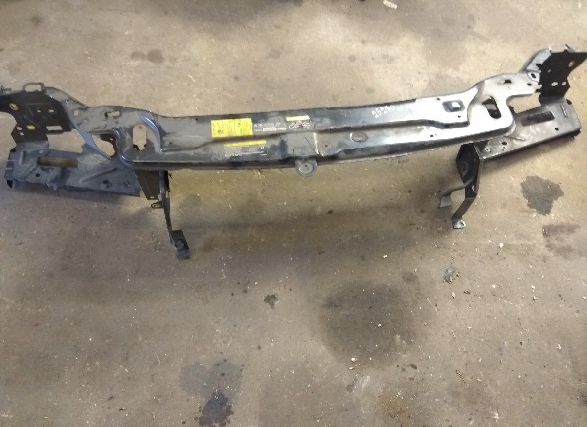 Front panel VOLVO XC90 I (2002-2014)