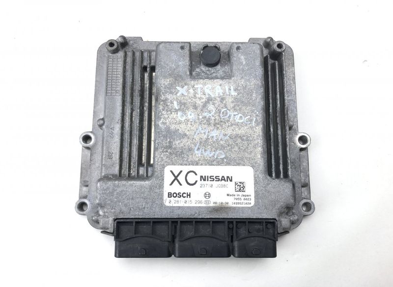 Engine Control Unit / module (ECU) NISSAN X-TRAIL II (T31) (2007-2013)