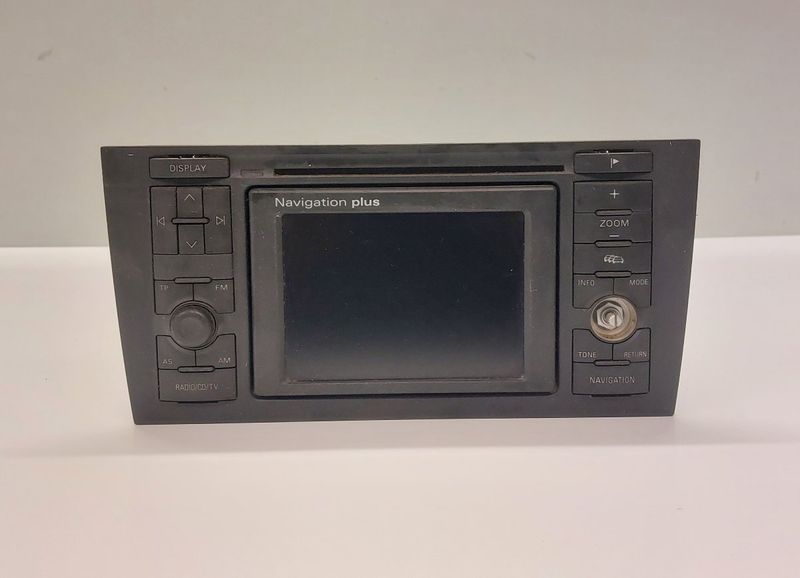 4B0035192M 8618842980 7612001019 Radio AUDI A6 / A6 ALLROAD (C5) (1997-2005)