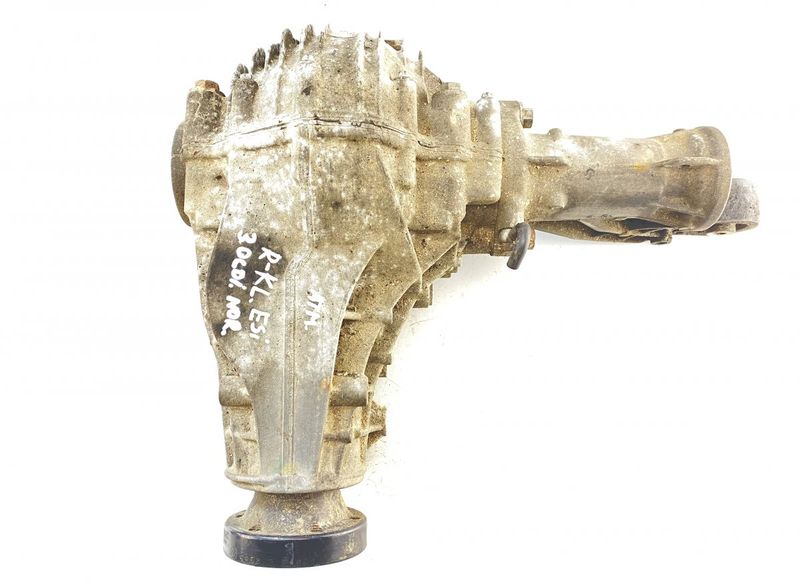 A1643302502 Front axle Differential MERCEDES-BENZ R-CLASS (W251) (2006-2013)