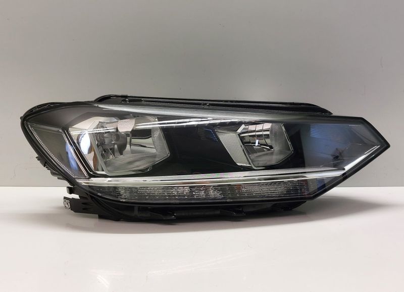 5TB941006A 145100034300 Headlight right VW TOURAN (5T1) (2015-)