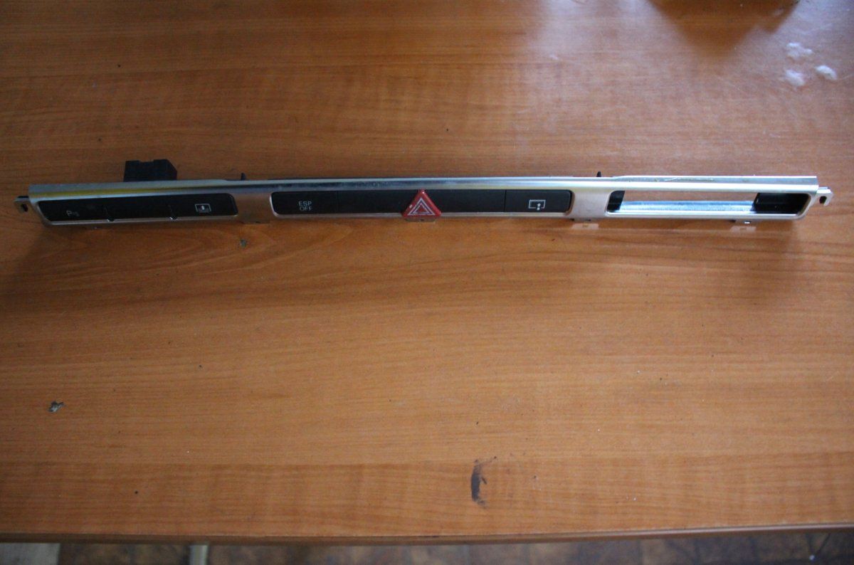 4E1927137AE Hazard switch AUDI A8 (4E) (2002-2010)