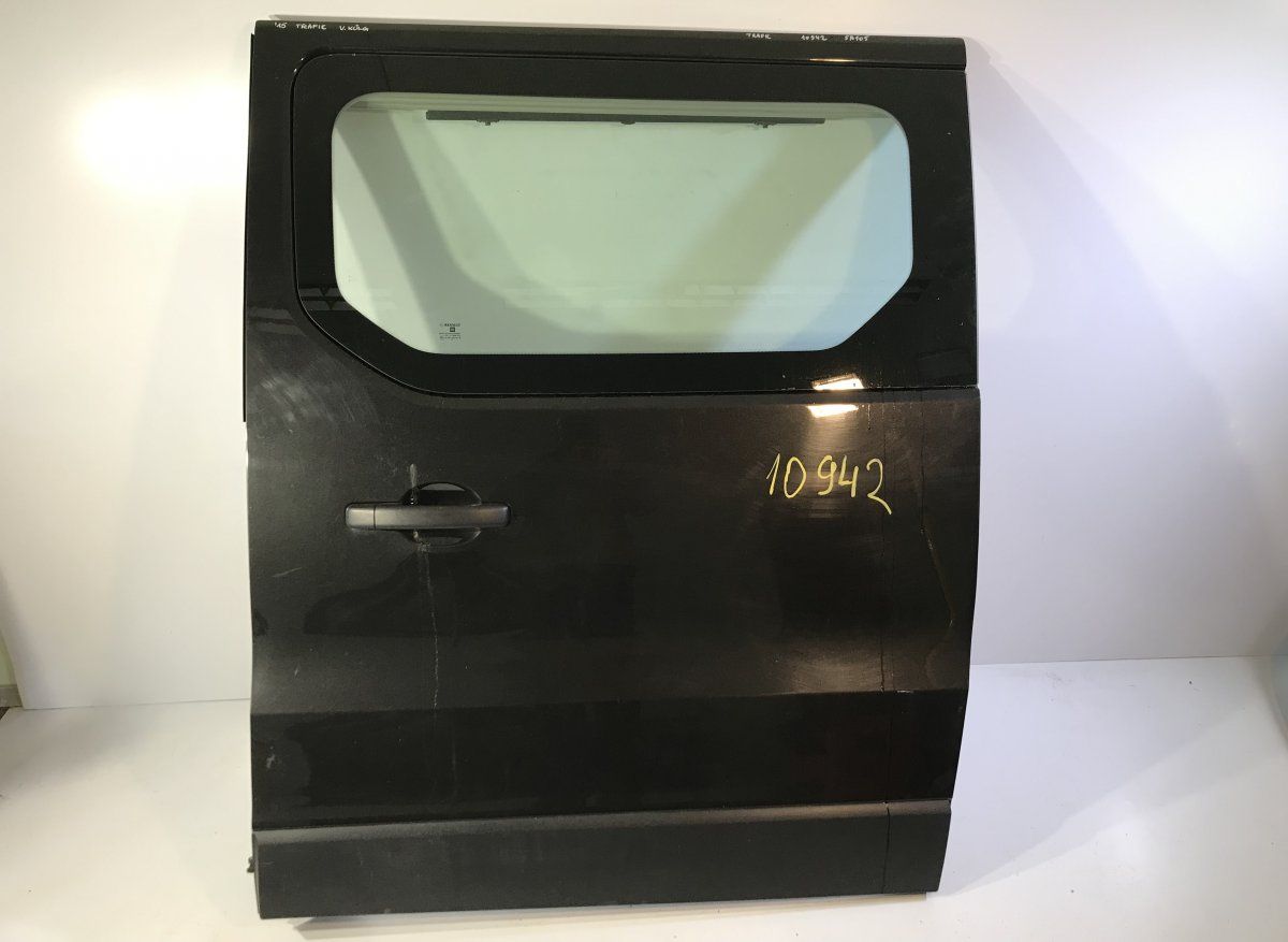 Sliding door left RENAULT TRAFIC III (JG, EG, FG) (2014-)