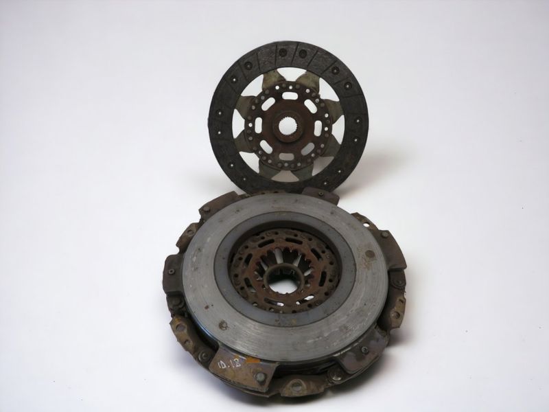 A0252509601 Clutch Pressure Plate MERCEDES-BENZ C-CLASS (W204) (2007-2013)