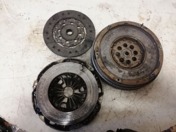 Clutch set MERCEDES-BENZ E-CLASS (W212) (2009-2016)