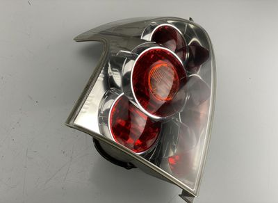Tail light left TOYOTA COROLLA Verso II (AR10) (2004-2009)