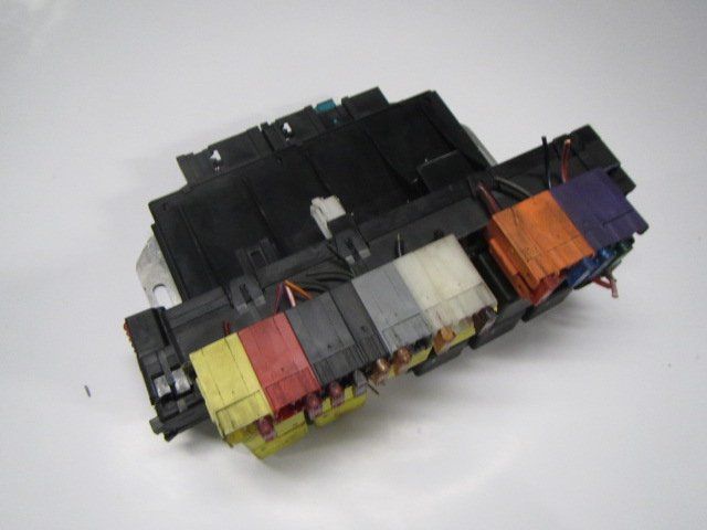 05045114 05045116 Fuse box MERCEDES-BENZ S-CLASS (W220) (1998-2005)
