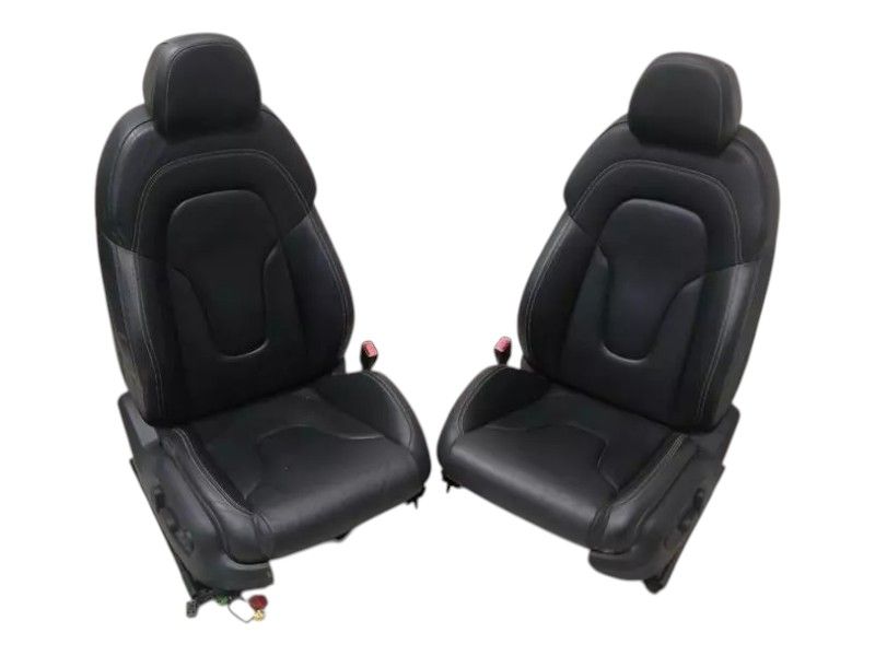 AUDI R8 TYPE 42 V10 5.2 SPYDER Seat Set of 2 RHD
