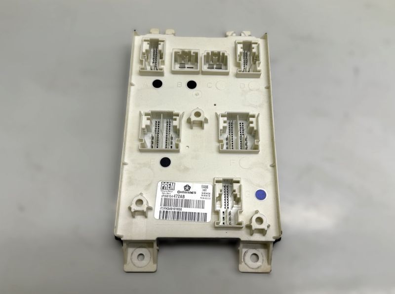 68154472AB Body control module (BCM) CHRYSLER 300C II (2010-2023)