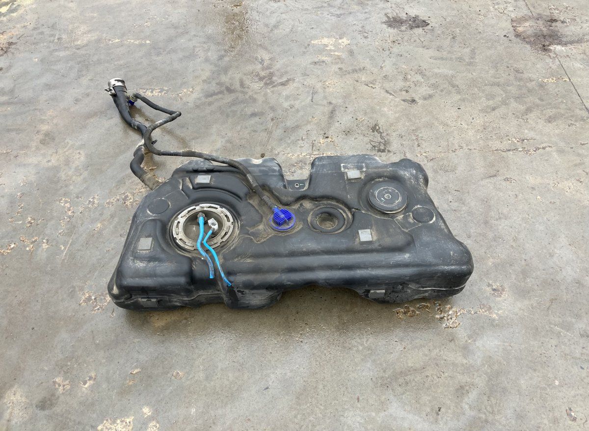 7348332 734833211 Fuel Tank BMW X1 (F48) (2014-2022)