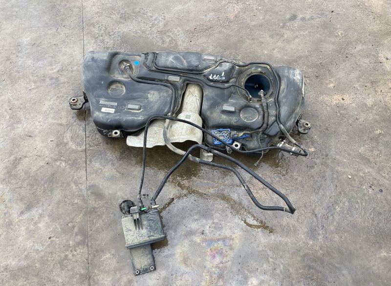 31372612 31478244 31372617 Fuel Tank VOLVO XC90 II (2014-)