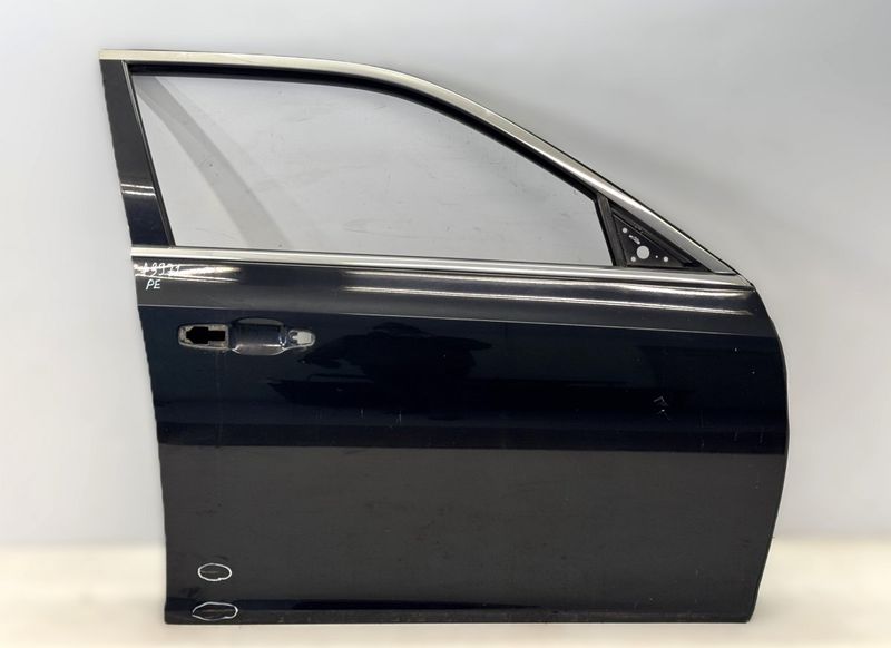 68127960AA Door Front Right CHRYSLER 300C II (2010-2023)