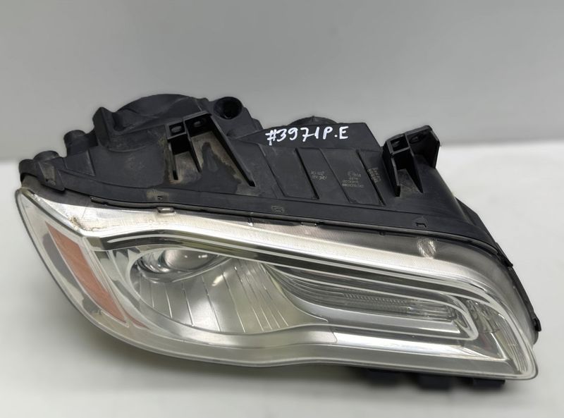 68042154AE BAM92-143700 BAM92143700 Headlight right CHRYSLER 300C II (2010-2023)