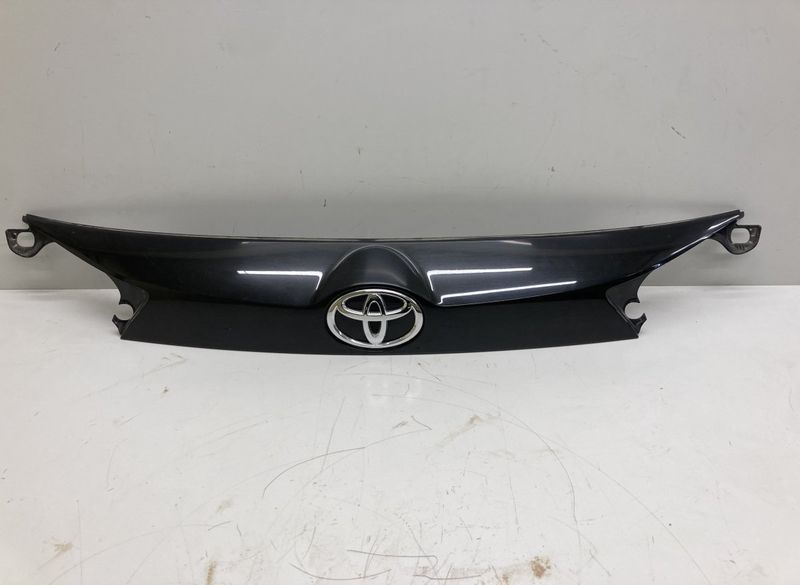 7680142220 7680142230 Bootlid / tailgate moulding TOYOTA RAV 4 IV (XA40) (2012-2019)