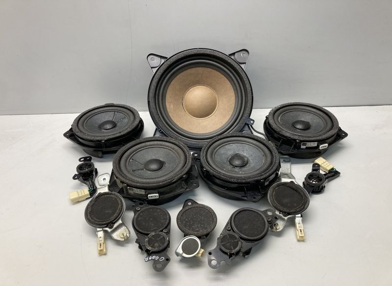 861600WC70 861600WC60 861600WC30 861600WC20 861600WC10 861600WC50 Set of loudspeakers LEXUS GS III (2005-2011)