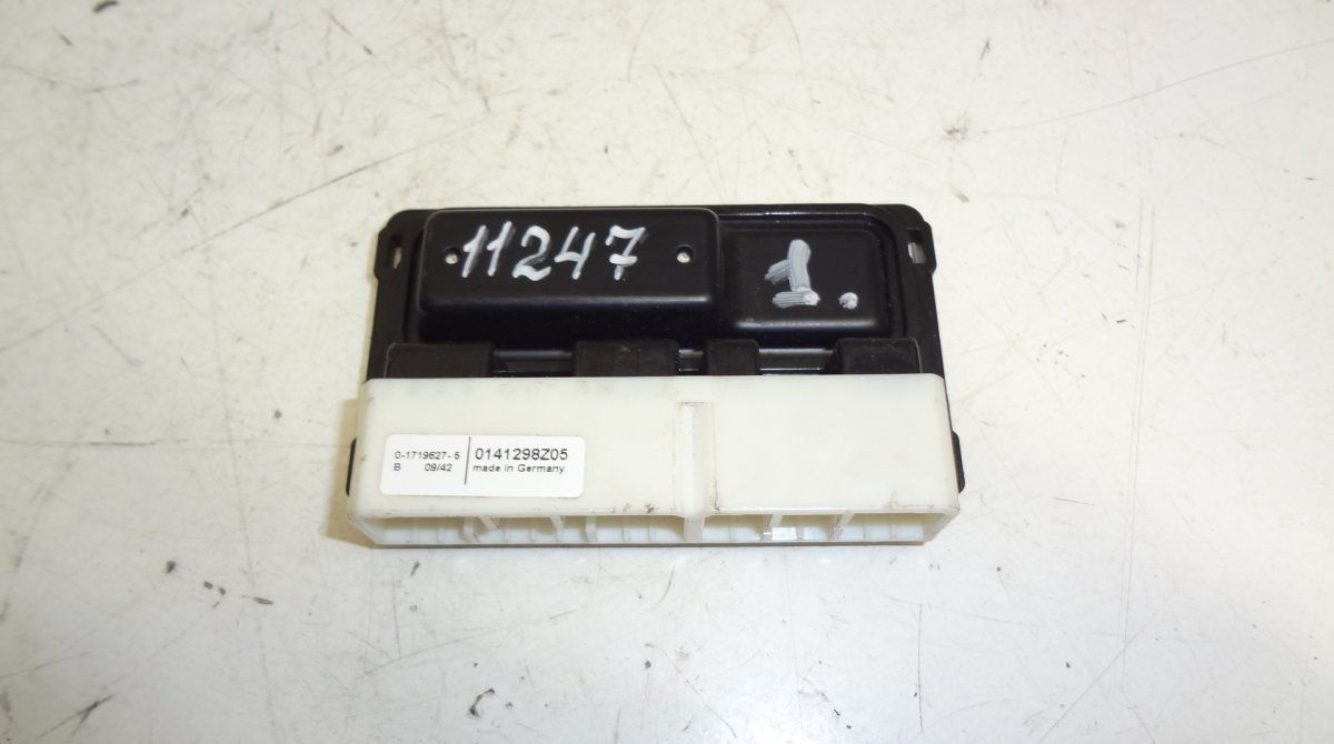 Phone / bluetooth control unit VOLVO XC90 I (2002-2014)