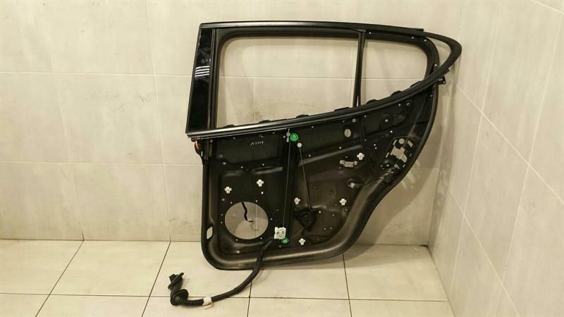 Porsche Panamera 970 left rear door winder 97053620100 window regulator rear left