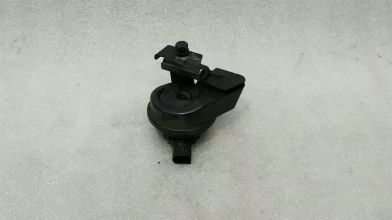 Porsche Cayenne 958 92a Horn 7P5951184 Horn Fanfare