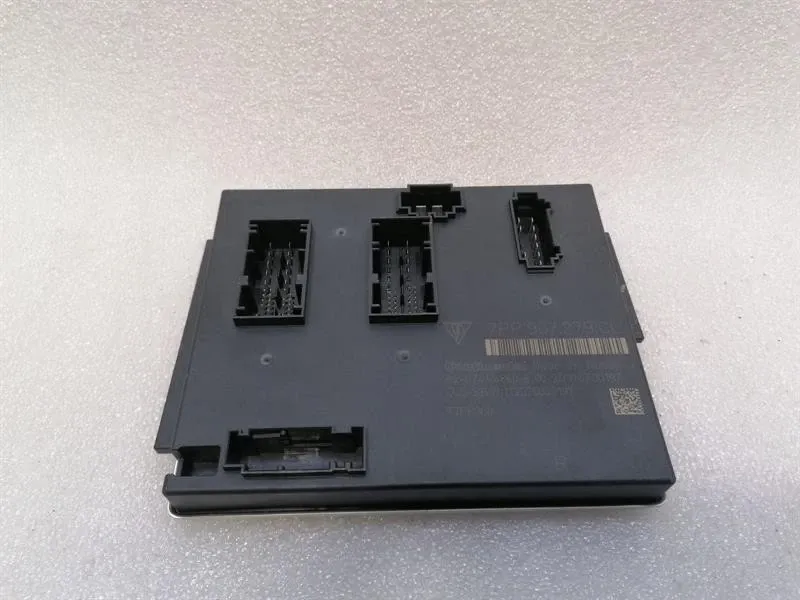 Porsche Macan 95B body control module 7PP907279CL BCM control unit