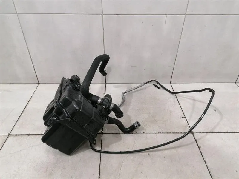 Porsche Boxster 718 Expansion Tank 982121407C Balancing Tank Cooling Water